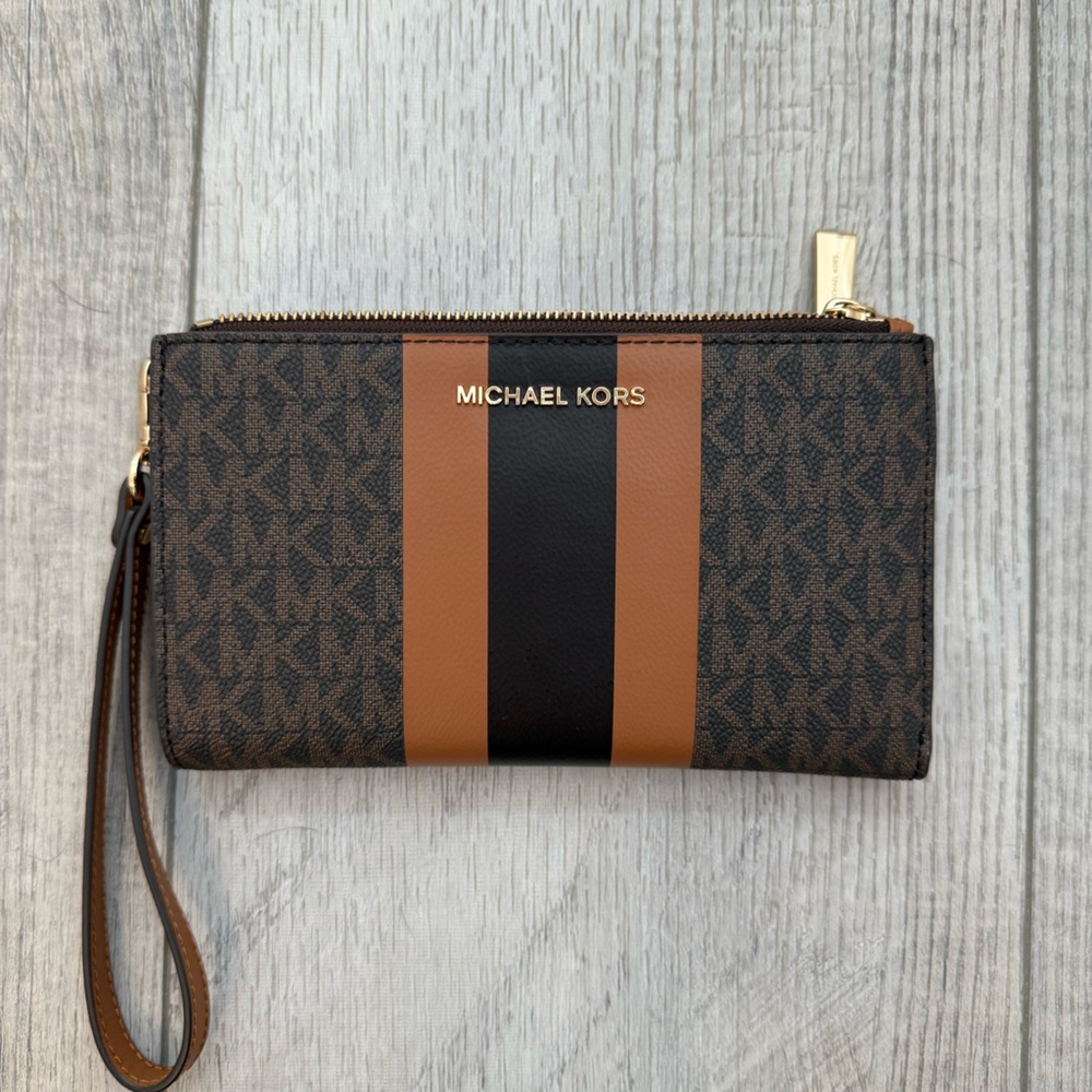 Adele Logo Stripe Smartphone Wallet